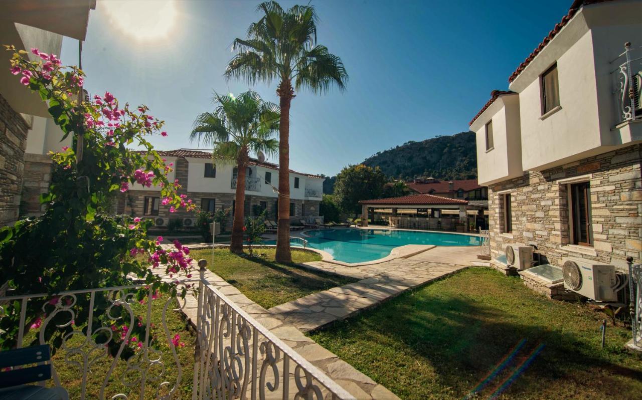דליאן Turay Hotel מראה חיצוני תמונה